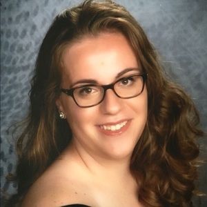 Meet your Posher, Alyssa